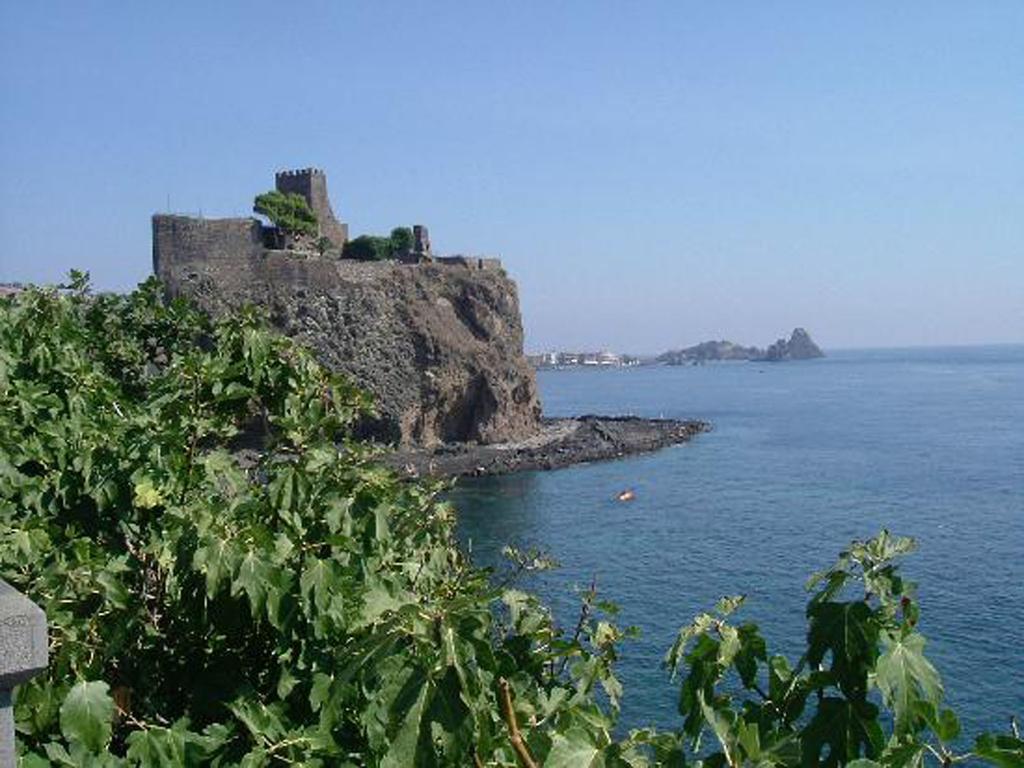 马斯卡卢恰Etna Torre Del Grifo住宿加早餐旅馆 外观 照片